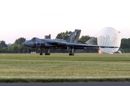 Vulcan Twilight Taxi-Run