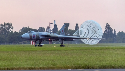See the giant parachute slow the Vulcan down on the runway (Barry Williams)
