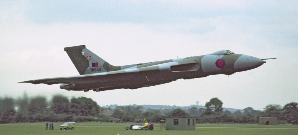 XM648 of 101 Squadron at very low level in the wrap around camouflage scheme introduced in the late 1970s. (VRT Collection)