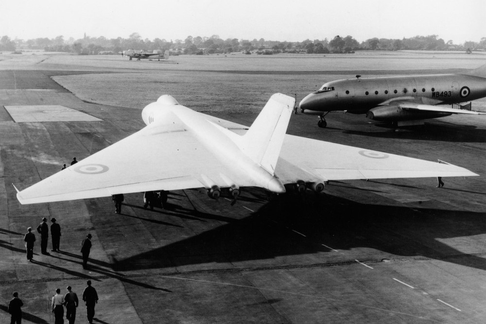 VX770 out on the airfield at Woodford prior to its first flight. (Avro)